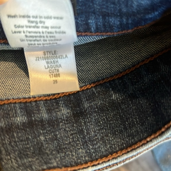 ❤️Veronica Beard Ryleigh Slim Straight Jeans❤️ - Picture 8 of 8